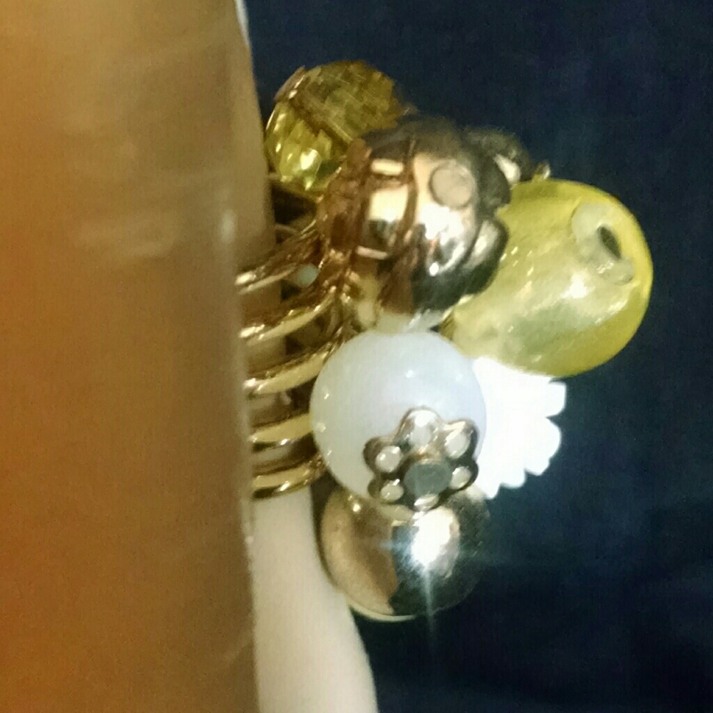 Beautiful Unique Beaded Fun Ring - image 6